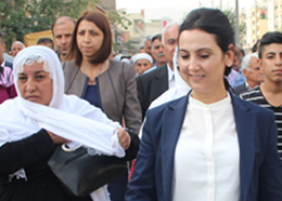 Yüksekdağ: “Diktatörler yenilir, sadece halk yenilmez